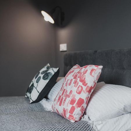 Kostjukowski Apartments Mudroho 12 V Λβιβ Εξωτερικό φωτογραφία